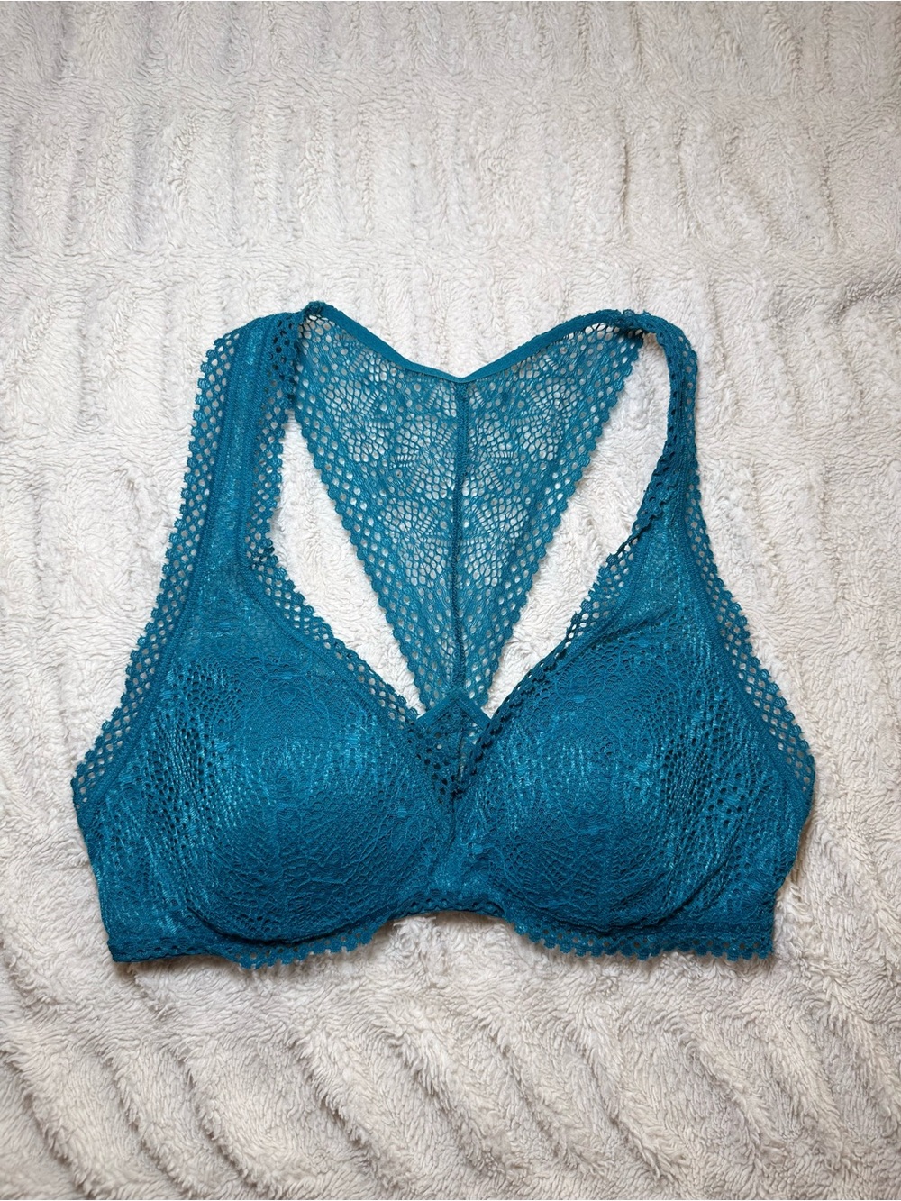 Victoria’s Secret Teal Lace Racerback Bralette Size Small